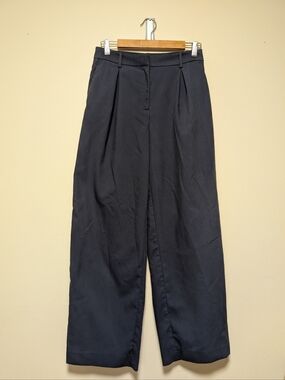 Weekday Zia Trousers Mens 36 Blue Gray Pleated Relaxed Fit